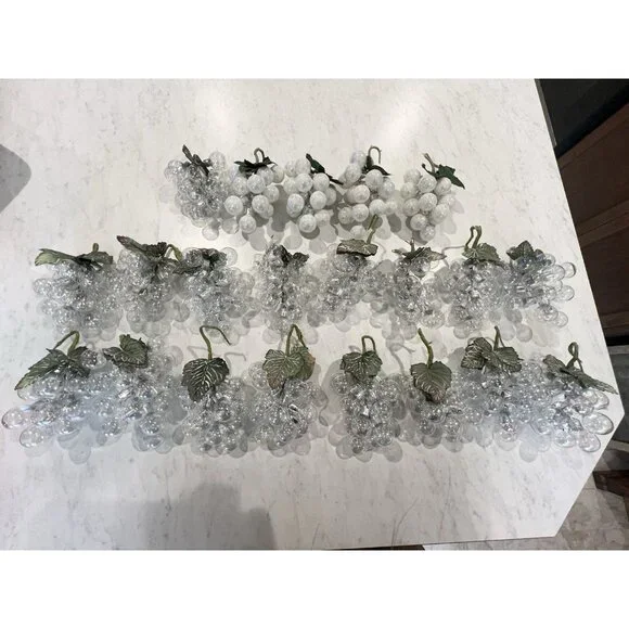 Vintage Christmas Hand Blown Iridescent Glass Grape Cluster Ornaments Lot Of 21 - Picture 1 of 5